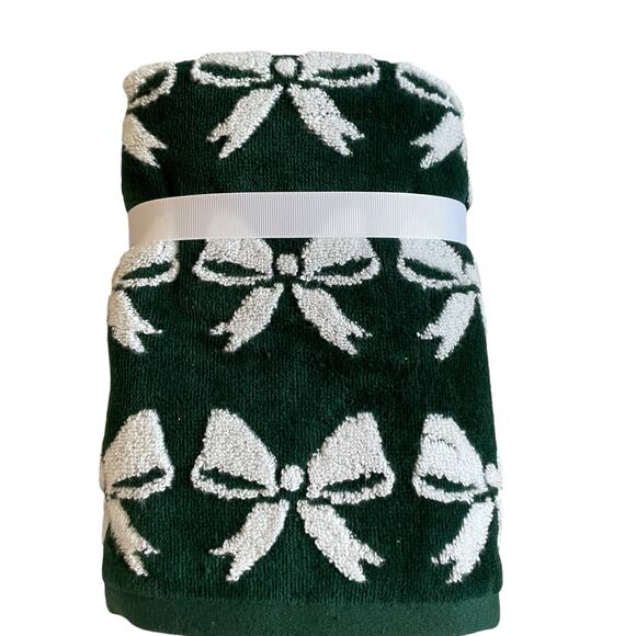 Caro Home CHRISTMAS BOW Hand Towels Set of 2 Green & White Holiday Decor - Picture 11 of 16